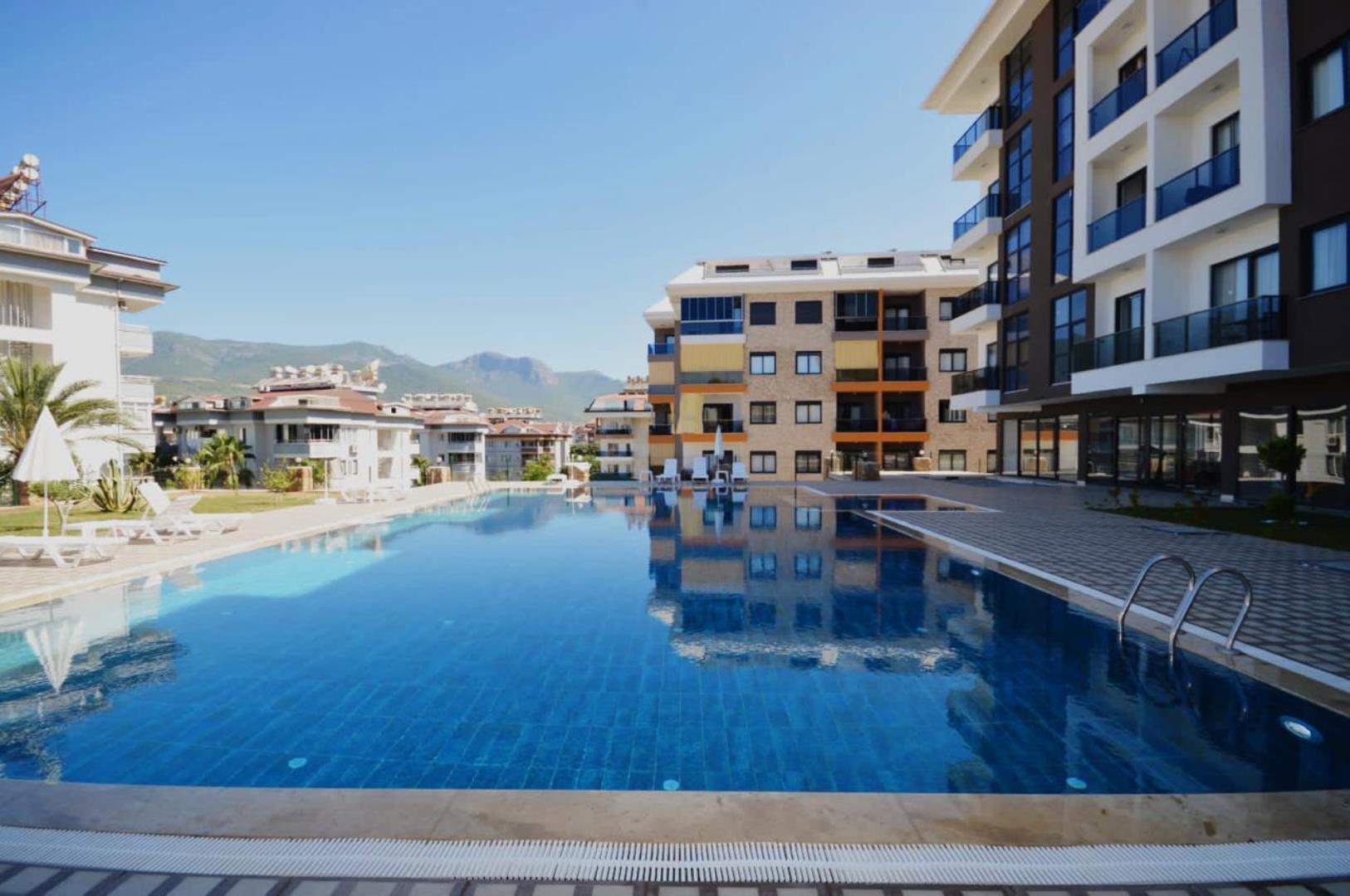 Alanya Real Estate Full Activity Beachfront 2 Room Flat For Sale In Mahmutlar Alanya 06