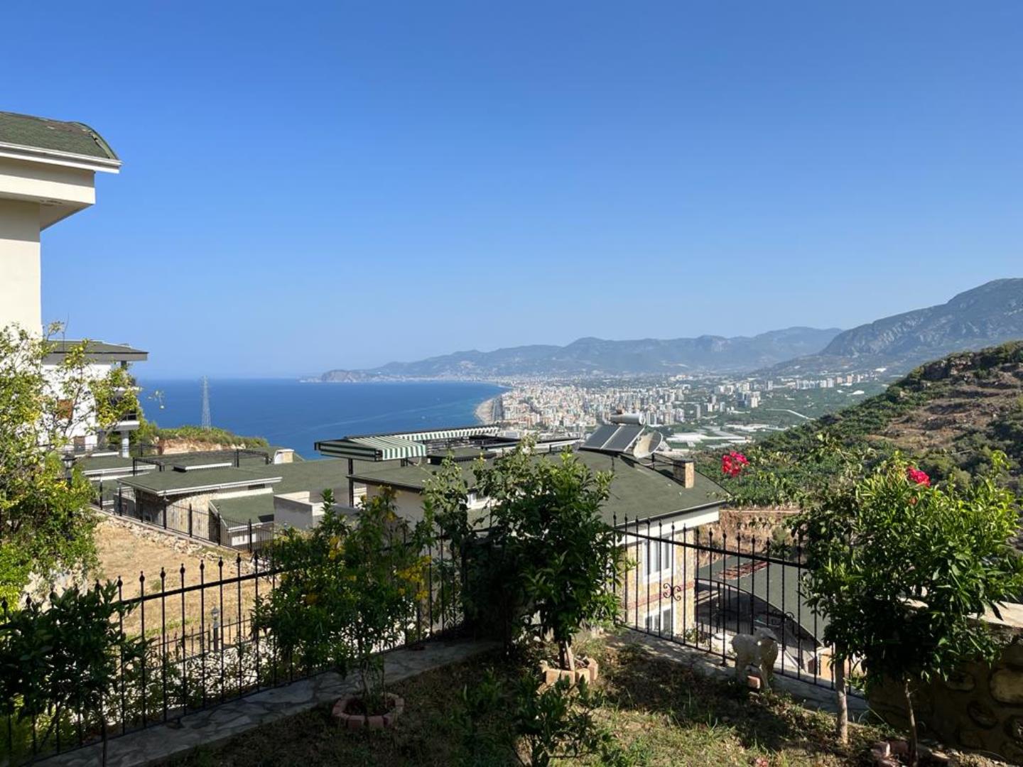 Alanya Real Estate Furnished 3 Room Villa For Sale In Kargicak Alanya 02